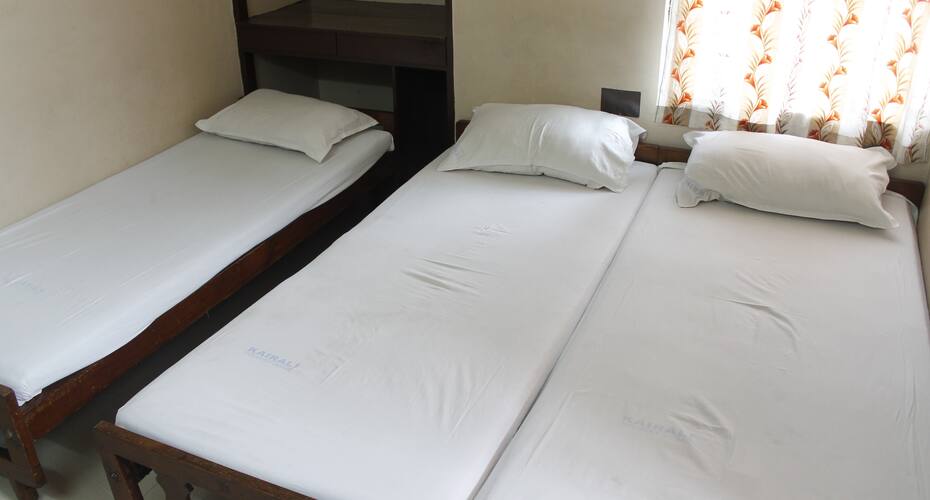 Kairali Tourist Home, Thiruvananthapuram 5